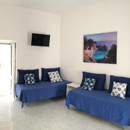 Scala Blu - Immobilevante Ponza Esterno foto